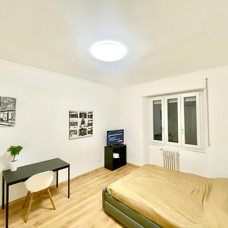 Camera Con Bagno Privato - Zona Bocconi Milan Extérieur photo