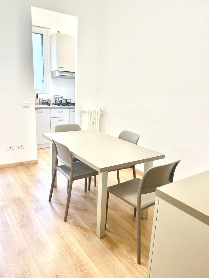Camera Con Bagno Privato - Zona Bocconi Milan Extérieur photo